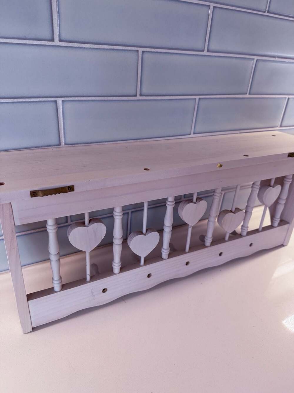Vintage Solid Wood Heart Spindle Wall Shelf with 5 Pegs - Picture 3 of 3